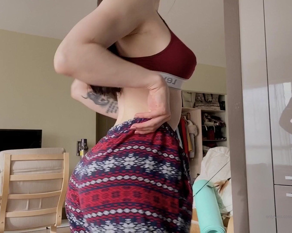 Reislin -  Morning video for you Tags video,  Amateur, Tattoo, Big Ass