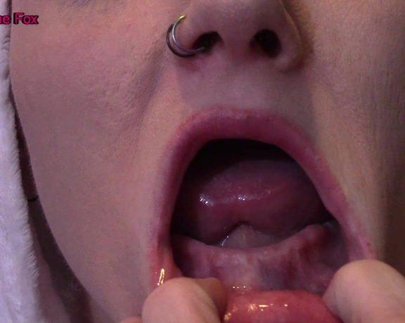 GoddessZora - Denture Daze  Furry Unicorn, Furries-Fursuits, Mouth Fetish, MILF, Mature, Fetish, ManyVids