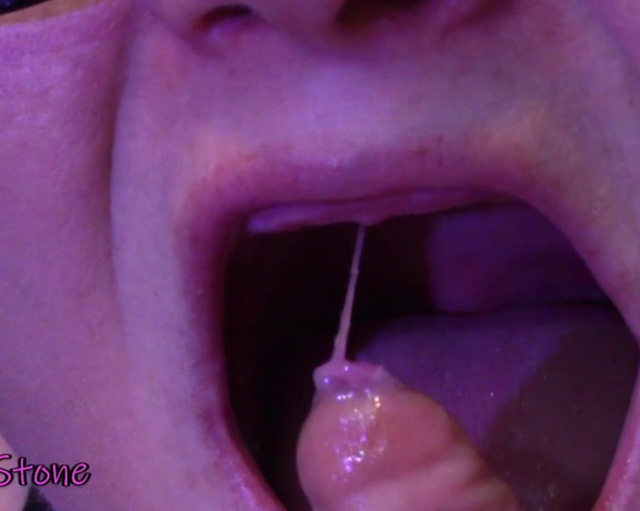 GoddessZora - Gummy Bear Mash Up, Close-Ups, Face Fetish, Fetish, Mouth Fetish, Oral Fixation, ManyVids