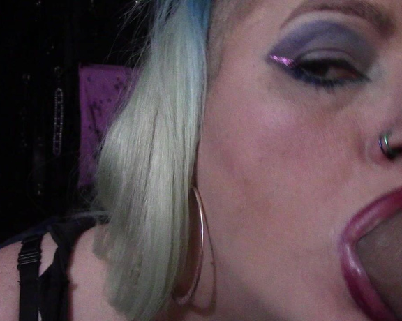 GoddessZora - Super Sloppy New Toy Gummy, Blowjob, Goth, MILF, POV Blowjob, Teeth, ManyVids