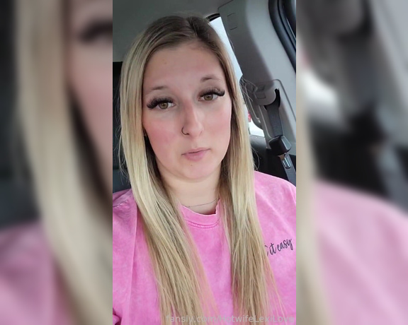 HotwifeLexiLove - Hubby made me stop at the store after leaving one of my bulls house after we had some hot (27.06.2023)