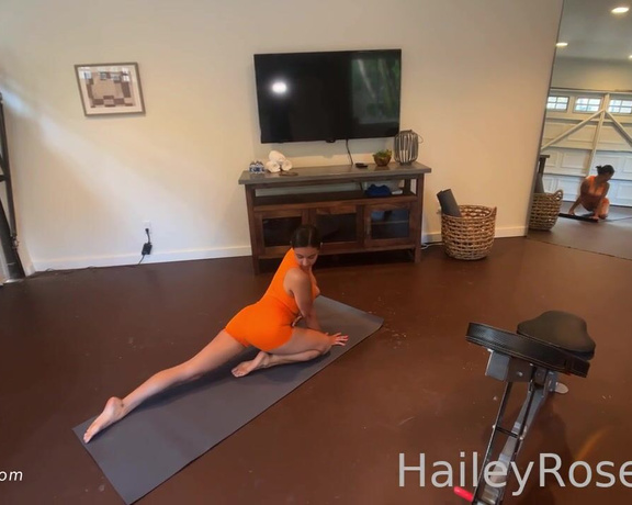 Haileyrose_fcks - (Hailey Rose) - YOGA TURNS INTO TITTYFUCK AND THROATPIE Max interrupted m (27.05.2023)