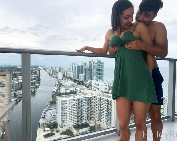 Haileyrose_fcks - (Hailey Rose) - HOT PUBLIC BALCONY FUCK WITH HUSBAND I get my stomach and tits covered with cum (30.04.2023)