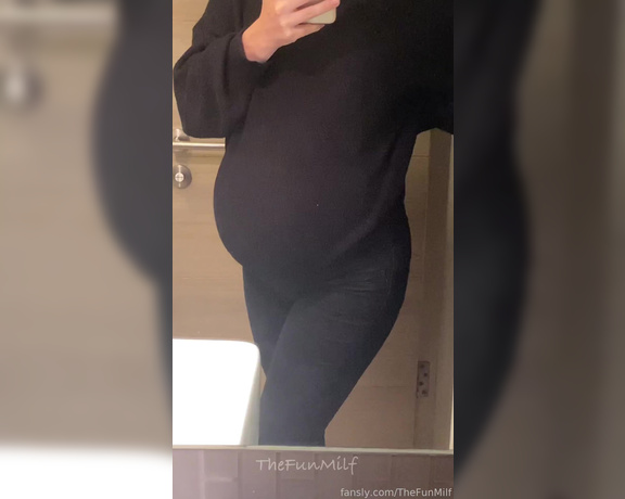 TheFunMilf - So today I really really missed my pregnant body And do you know why Today I met a reall (06.03.2022)