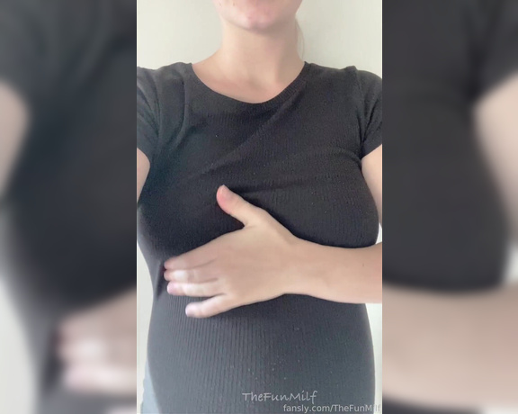 TheFunMilf - Came across these two never before seen pregnant videos  Should I get pregnant again (04.01.2023)