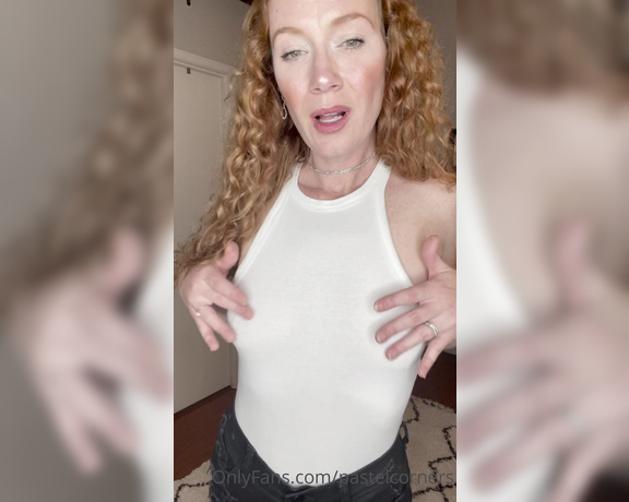 Gingercorners - (Ginger Corners) - I just want to make your cock hard, do my braless tits do the trick P.S. I’ll lose the shorts for 7