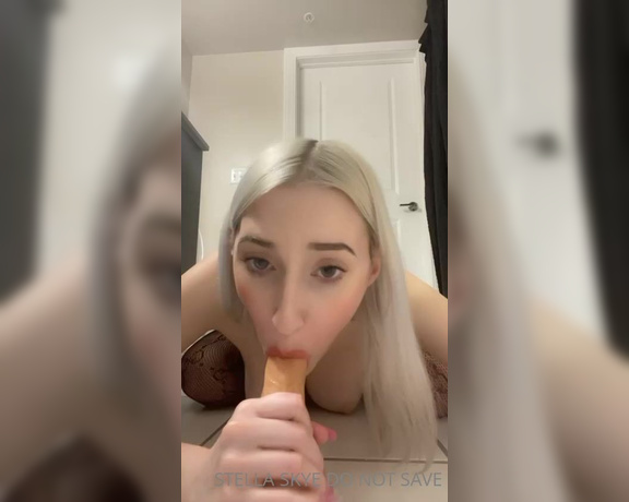 Girlfriendstellaskye - OnlyFans Video 9