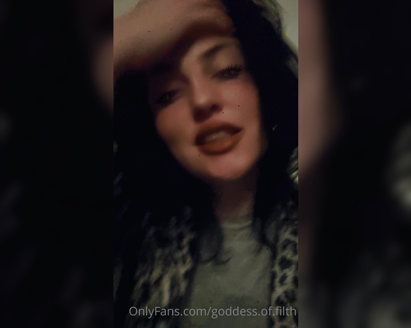 Goddess_of_filth - (Goddess Of Filth) - Something strange is happening.... I think Im about to take over your mind... hahaha