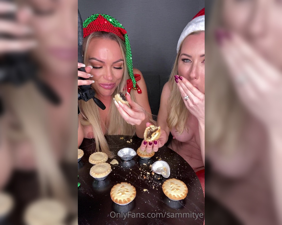 Sammitye - (Sammi Tye) - @jennahoskins and I did a mince pie eating contest  just for a laugh  I hope you’re having