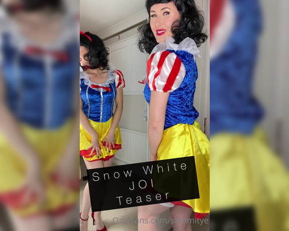 Sammitye - (Sammi Tye) - SNOW WHITE JOI ... Check your inbox for the full length 11 min video, without emojis!