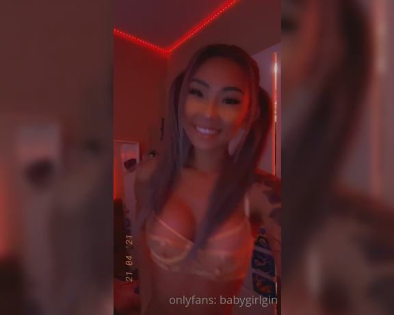 Babygirlgin - (Ginny) - Imagine how good i look naked or you dont have to if you unlock my ppvs (25.04.2021)