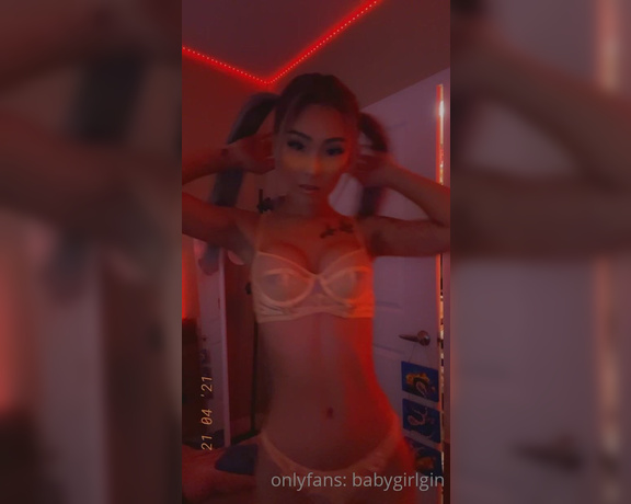 Babygirlgin - (Ginny) - Imagine how good i look naked or you dont have to if you unlock my ppvs (25.04.2021)