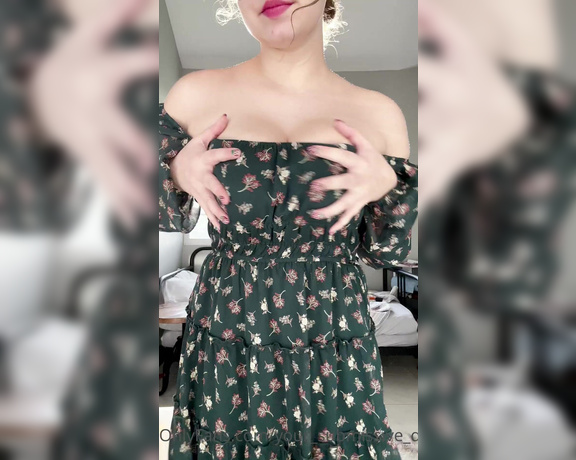 Your_submissive_doll - (Valorie) - Sundresses (and sleeves) for days (Outfit drop of the day ) 3