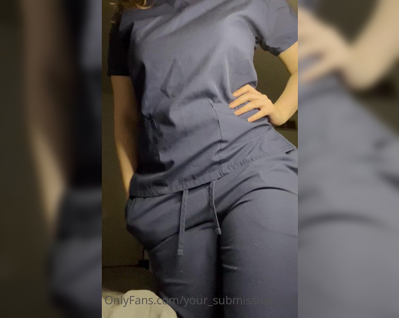 Your_submissive_doll - (Valorie) - POV You wake up in the hospital and don’t remember who you were before you got there, but one of the