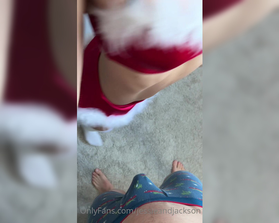 Jessieandjackson - (Jessie and Jackson) - CHRISTMAS BLOWJOB  UPSIDE DOWN THROAT FUCK  FACIAL  I love getting my face covered in