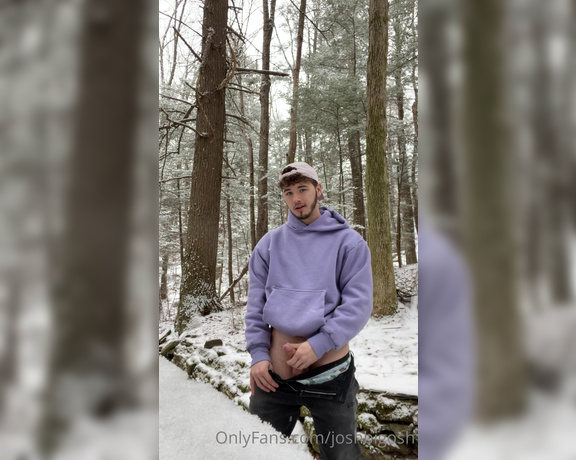 Joshbigosh - Wanking in a winter wonderland swipe to see the video. Who wants to see me blow the load 2