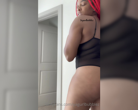 Yagurlbubblez (Queen Bubbz) Onlyfans Videos 26