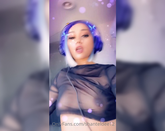 Shanteldee12 - (Shantel Dee) - Snaps Smoking showing my tits  Dancing my ass on dick