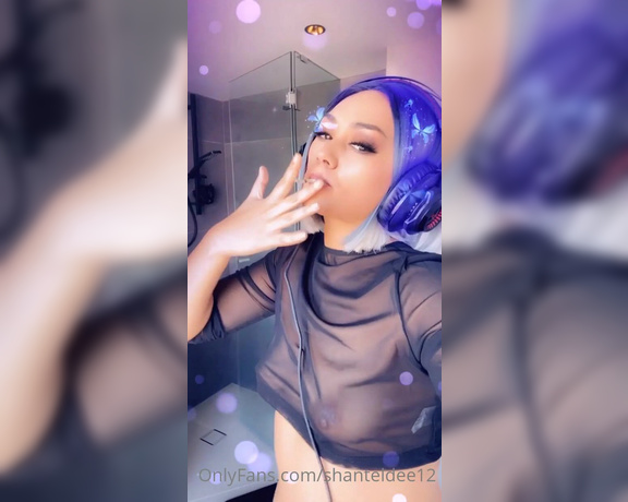 Shanteldee12 - (Shantel Dee) - Snaps Smoking showing my tits  Dancing my ass on dick