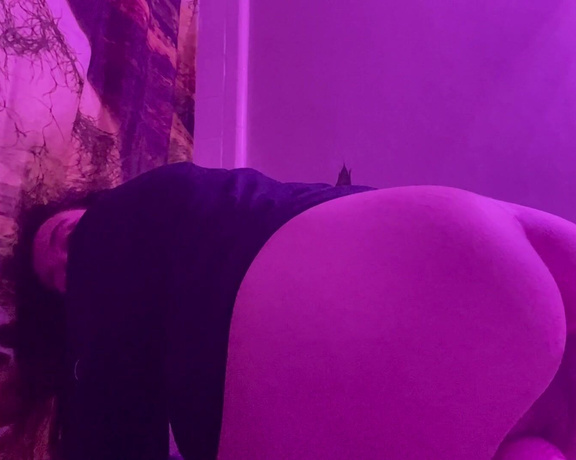 Stacysinn - (Stacy Sinn) - Double penetration using 3 toys at once in this video you’ll really enjoy this xo Don’t forget