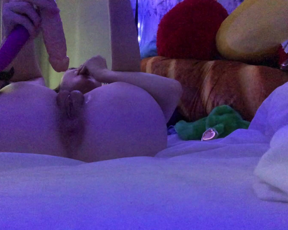 Stacysinn - (Stacy Sinn) - Spoiling y’all today! Here’s a sexy clip, and I’m posting a FULL length video next