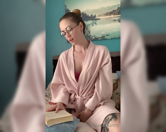 Highlandbunny - (Highland Bunny) - How about some Sexy Story Time where I make myself cum at the end I get myself all hot and bothere