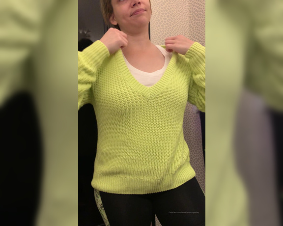 Brooklynspringvalley - (Brooklyn Springvalley) - I love trying on tops just to see how