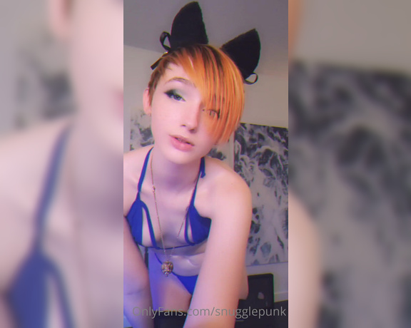 Snugglepunk - OnlyFans Video 4