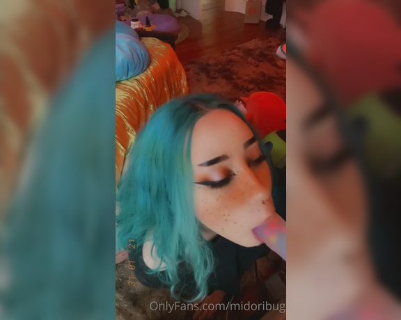 Midoribug AKA Midori bug - I would luv ur warm dick in my mouf