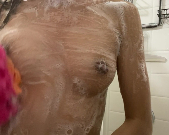 Jade Kimiko (Jadekimiko) - I took four yummy wet shower pussy pics Tip $12 to see my pussy from behind (4 pussy pics included