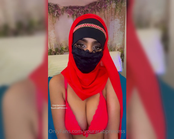 Aaliyah Aziz (Yourarabprincess) - Now I’ve taken this off just waiting for you to get here