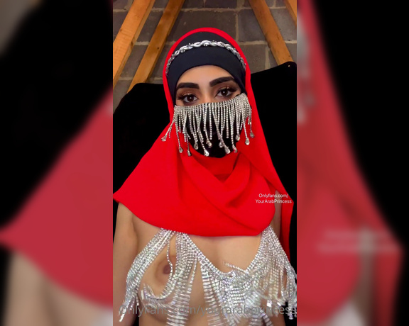 Aaliyah Aziz (Yourarabprincess) - Do you think I have sexy tits