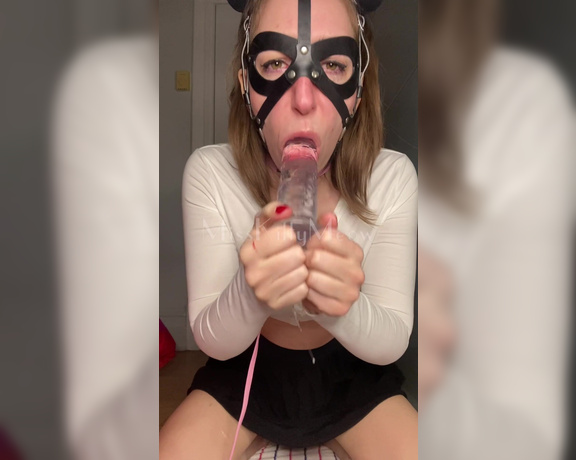 Miss Kitty Meow (misskittymeow) OnlyFans Video 219