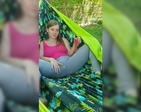 Emily Azure AKA Emmiazure - Accidentally got my hammock very creamy making this video. My neighbor was working outside but