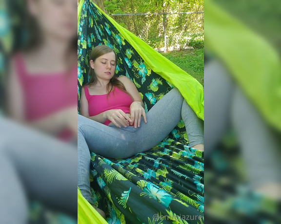 Emily Azure AKA Emmiazure - Accidentally got my hammock very creamy making this video. My neighbor was working outside but