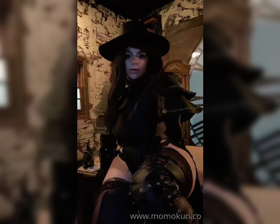 Mariah Mallad AKA Momokun - Shot some real good stuff! Going to be releasing my spreaad eagle of my plague doctor on here HD i