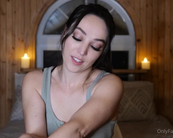 Orenda ASMR AKA Orenda - EroticASMR Girlfriend gives you a lotion massage Erotic part starts at 2310 Enjoy!