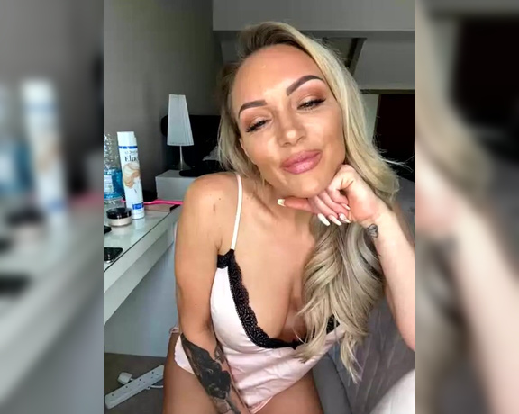 Jenna Hoskins -  Stream started at pm,  Big Tits, Findom