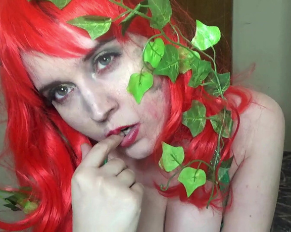 LIshalynn01 - posin ivy has a three some loads all ova, Cosplay, Role Play, Superheroines, Supervillain, Threesome, ManyVids