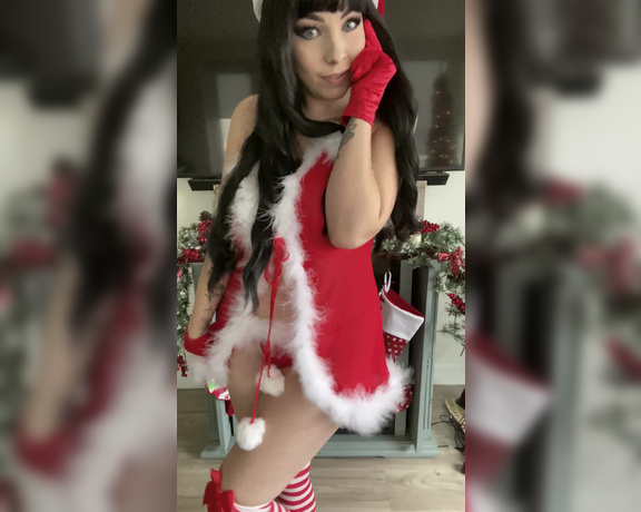 Bratty Kayla aka Brattykayla666 - Merry Christmas