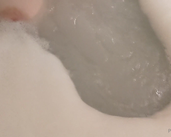 Purplehailstorm - I am taking a wonderfully bubbly bath right now, and Ive managed to position the jets justtttt righ