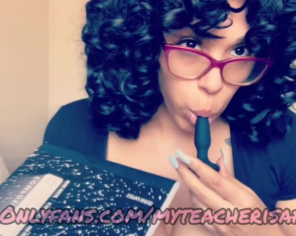 FREAKY TEACHER aka Myteacherisafreak - My ANAL PLUG tasted so yummy after being in my asshole for the first time. Check your messages babe.