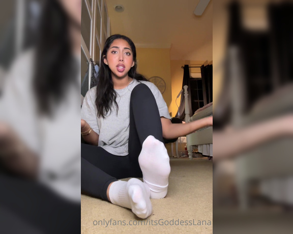 Goddess Lana aka Itsgoddesslana - A bit of humiliation as i make fun of you for liking my stinky socks. let me tease and take them off