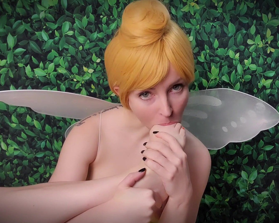 Thetinyfeettreat - Tinkerbell has always been a naughty little fairy, and she always craves attention. She knows your