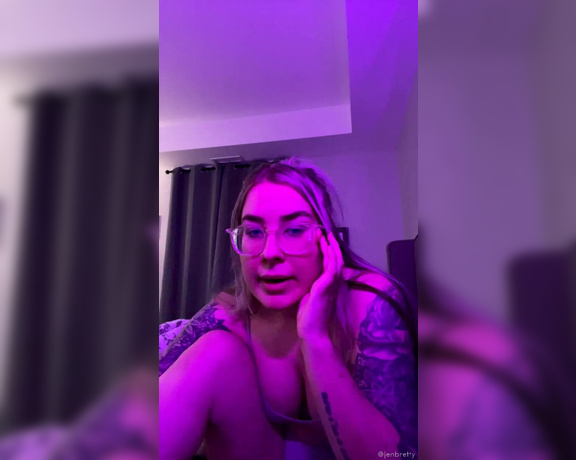 Jen Brett aka Therealjenbretty - 1 HOUR LIVE STREAM!!!!!! I just figured out how to post my LIVE stream from the other night while 1