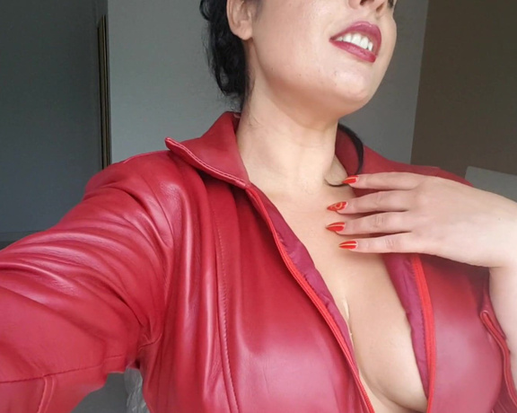 Ezada Sinn aka Ezada - Trying on My brand new custom made red leatger catsuit from Leathererotics. I love it!!