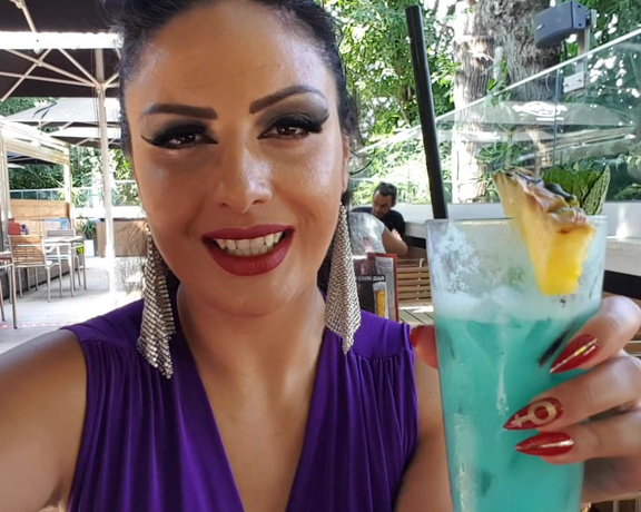 Ezada Sinn aka Ezada - #TaskOfTheDay a painful cocktail wank. Get a glass, ice, water, a tooth pick and a straw. While I am