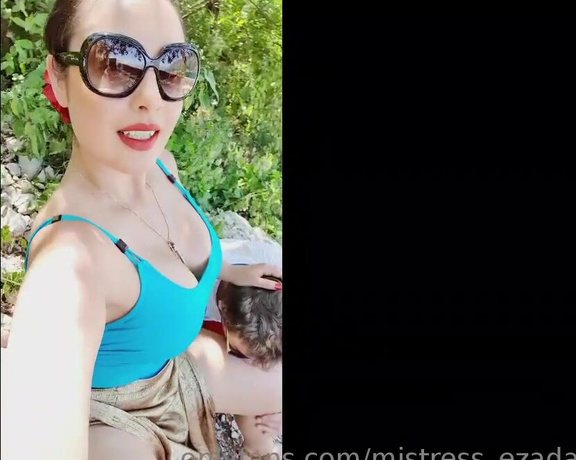 Ezada Sinn aka Ezada - #ExclusiveClip sweat licking in public under the hot Sun