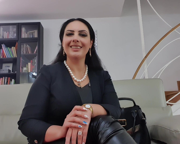 Ezada Sinn aka Ezada - #MatriarchyMonday About My Ds relationship with medor. I have him for the longest time, over 10 year