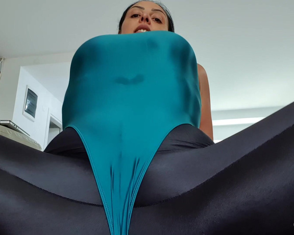 Ezada Sinn aka Ezada - [Exclusive clip] I love My new Leohex leotard and I know you love to see Me in it. Adore Me after My